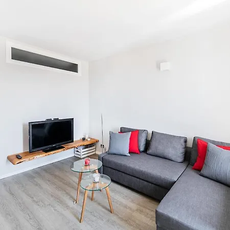 Anfitrite Apartment Raffa